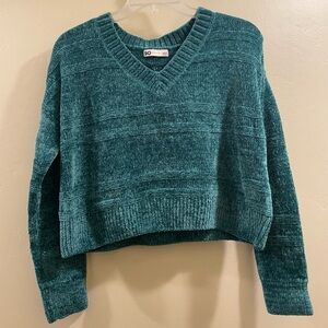 SO cropped soft green sweater. Size small